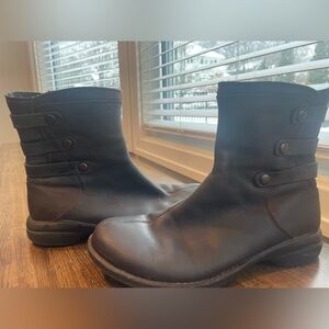 Merrell Expresso Captiva Launch Mid Leather Waterproof Boots - Size 9.5